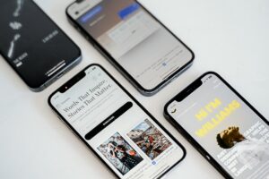 Cenzúra a digitális korszakban – ki dönt, mit láthatunk?