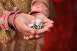 A fekete esküvői ruha – kultúrák, ahol ez a hagyomány