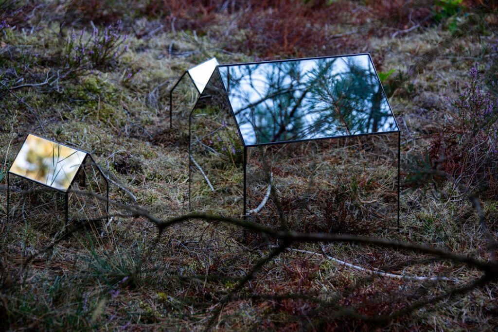 Tükörreflexiók – mi minden látszik másképp benne?