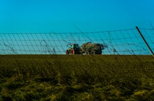Emlékek a fából készült erődökről – A háztáji bunkerek története