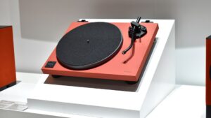 Miért szerettük a CD-khez kapott extrákat?